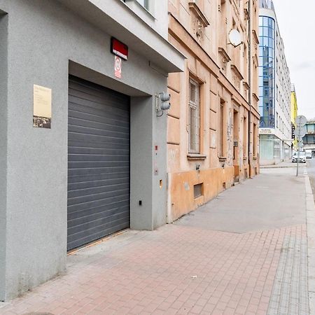 Brand New Studio Apartment #21 With Free Secure Parking In The Center Prague Exterior photo